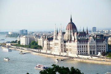 Fototapeta na wymiar Budapest parliament (Hungary)