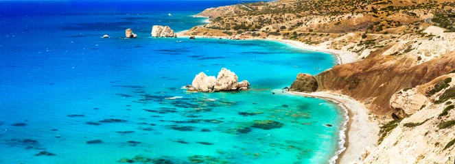 Foto op Canvas Beste stranden van Cyprus - Petra tou Romiou, beroemd als geboorteplaats van Aphrodite © Freesurf