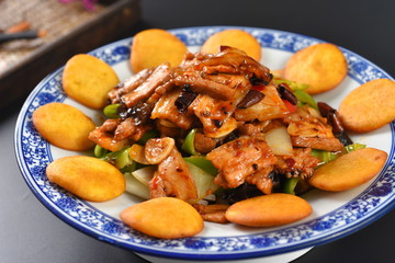 roasted potatoes with vegetables