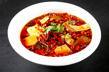pasta with tomatoes and basil