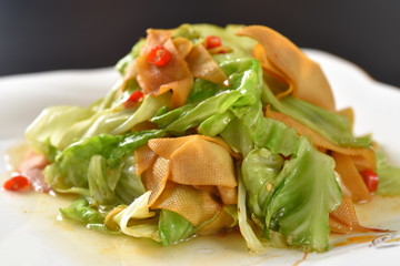 salad with chicken and vegetables