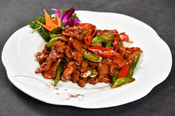 salad with chicken and vegetables