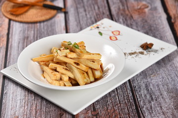 pasta with tomato sauce