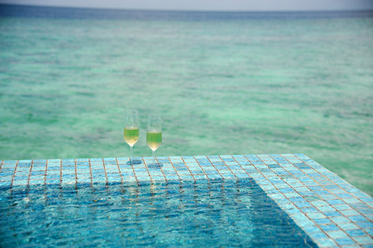 Meer mit Champagner