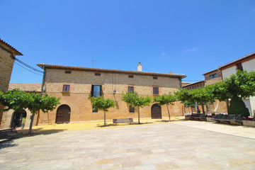 Plaza de los Fueros, Barásoain, Navarra, España