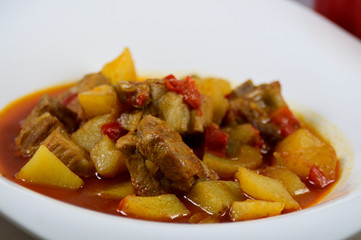 patatas con Costillos