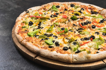 Vegetarian pizza, freshly baked in restaurant