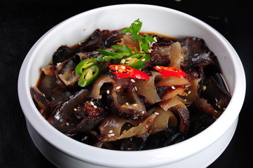 beef stew with mushrooms and vegetables