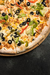 Vegetarian pizza, freshly baked in restaurant