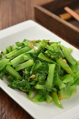green beans with fresh vegetables
