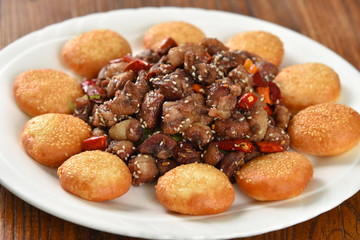 meatballs with tomato sauce