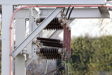 Sectionneur ligne pour la haute tension
