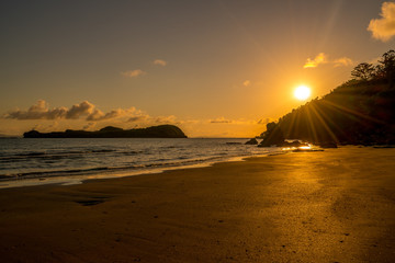 Sonnenaufgang am Strand von Cape Hillsborough