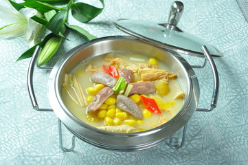 vegetable soup with vegetables