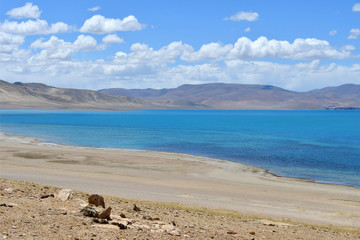 Tibet, Gomang lake in the summer