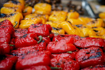 grilled red and yellow peppers
