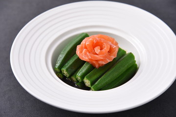 salmon with vegetables