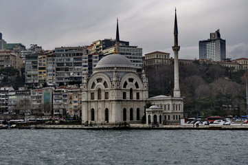 Fototapeta na wymiar Mosque in Istanbul, Turkey