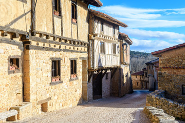 Fototapeta na wymiar medieval town of calatañazor in soria province, Spain