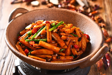 chili con carne in a bowl
