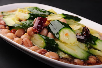 salad with chicken and vegetables