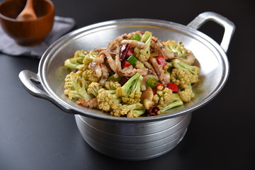 pasta with tomato sauce and vegetables