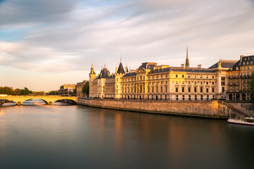 Fototapeta na wymiar Pont Neuf and Seine river at sunny summer sunset, Paris, France