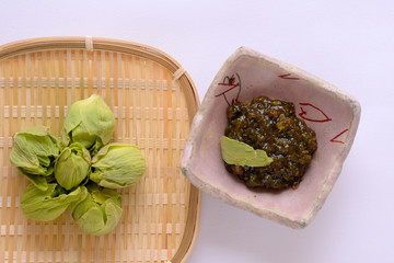 ふきのさうのふき味噌