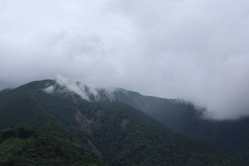 Fototapeta na wymiar Cloudy Valley