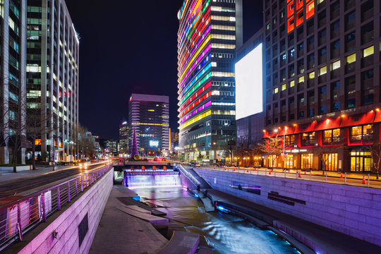 Cheonggyecheon Stream