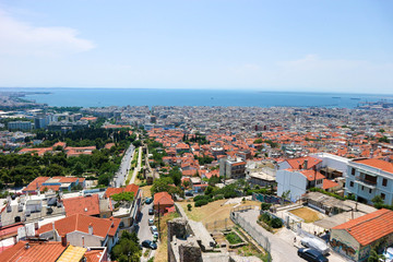Fototapeta na wymiar aerial panoramic view of the city Thessaloniki and mediterranean sea from above (from Alysseos Tower)