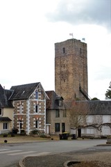 Fototapeta na wymiar Salon-la-tour.(Corrèze)