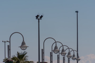 Farolas en la calle