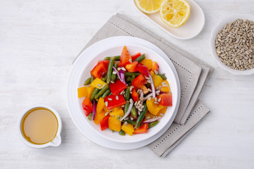 Vegetable salad with beans