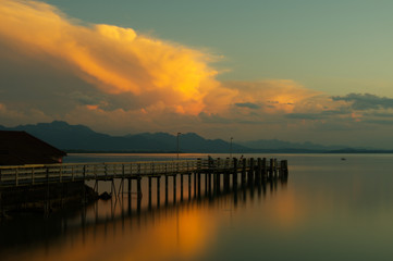 Goldenes Licht am Chiemsee