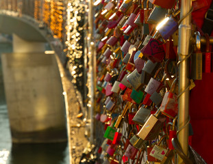 Schlösser an der Brücke in Salzburg