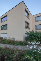 Architektur Zürich, Wohnbaugenossenschaft, Baugenossenschaft Sonnengarten, Blumenwiese