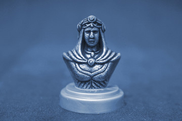 METAL CHESS PIECE