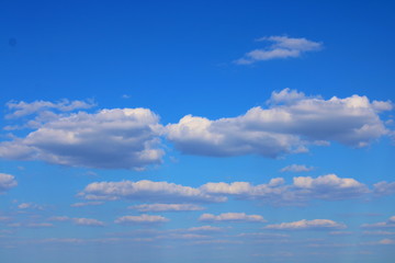 Obraz premium blue sky with white clouds