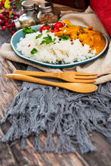 chicken tikka masala and rice basmati