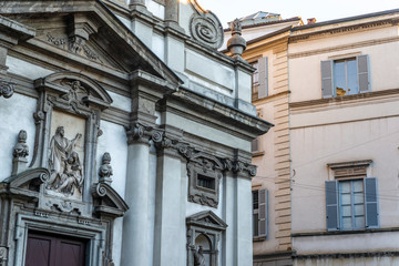 Fototapeta na wymiar close-up on the detail of Milan's architecture