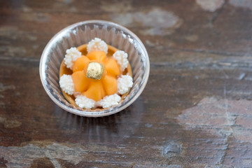 Thai dessert it called Ja-Mong-Koot. Famous use in important ceremony in Thai