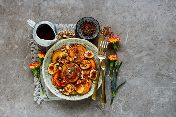 Pancakes with banana