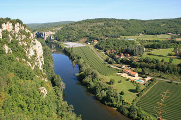 Fototapeta na wymiar The Lot valley (France)