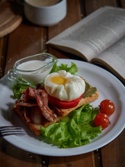 Egg poached with fresh vegetables.