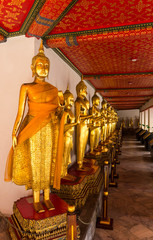 Skulpturen in Wat Pho