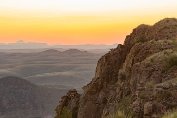 Fototapeta na wymiar Desert sunrise looking into Mexico from Texas 
