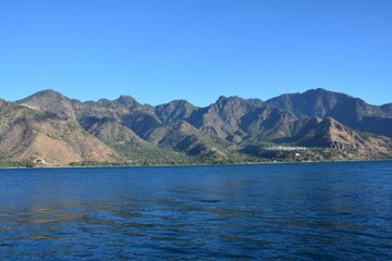 Fototapeta na wymiar Panorama Lac Atitlán San Pedro Laguna Guatemala