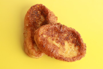 The torrijas are a typical Spanish dessert that is eaten for Easter, are made with milk and bread