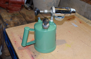 Blowtorch, general view. Blowtorch a with a green tank
